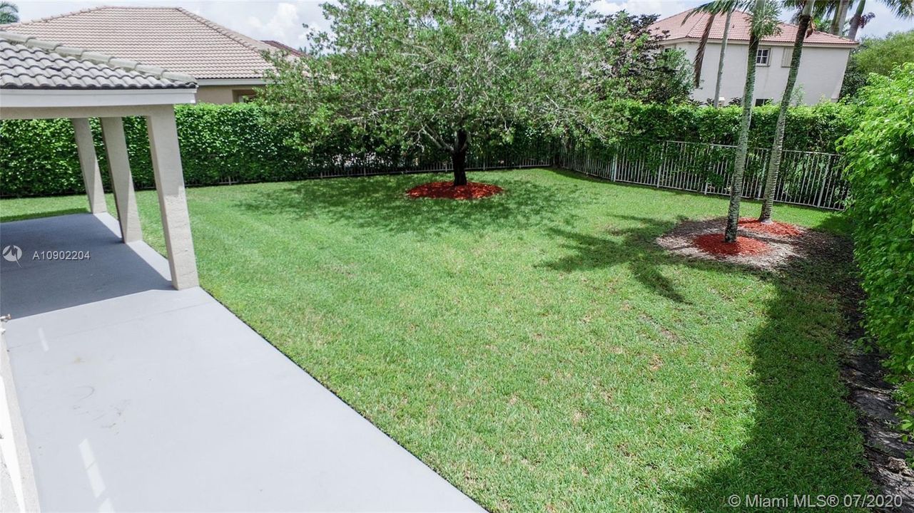 Recently Rented: $4,000 (6 beds, 4 baths, 3122 Square Feet)
