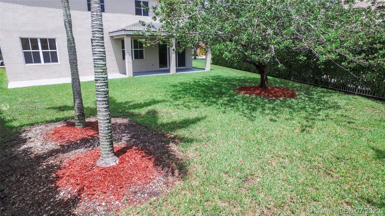 Recently Rented: $4,000 (6 beds, 4 baths, 3122 Square Feet)
