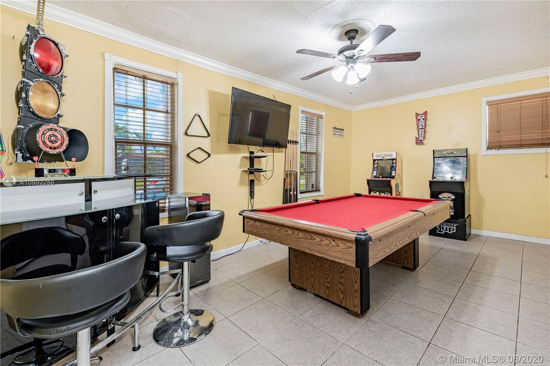 Converted room / addition space