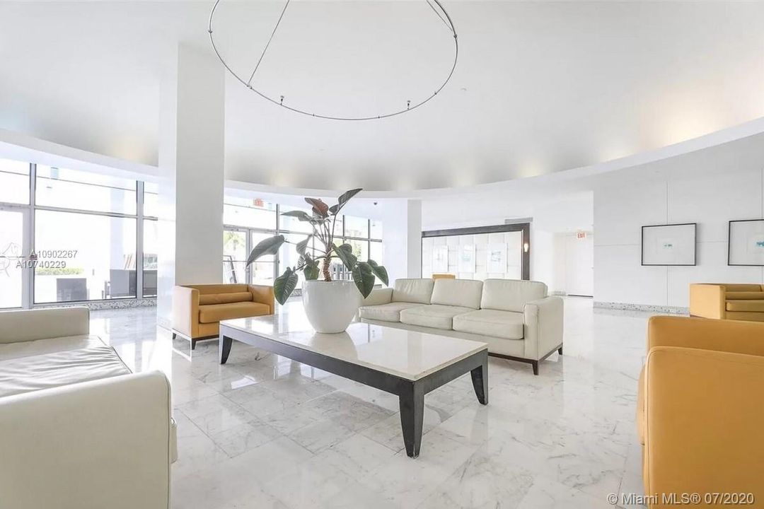 Recently Sold: $199,900 (0 beds, 1 baths, 746 Square Feet)
