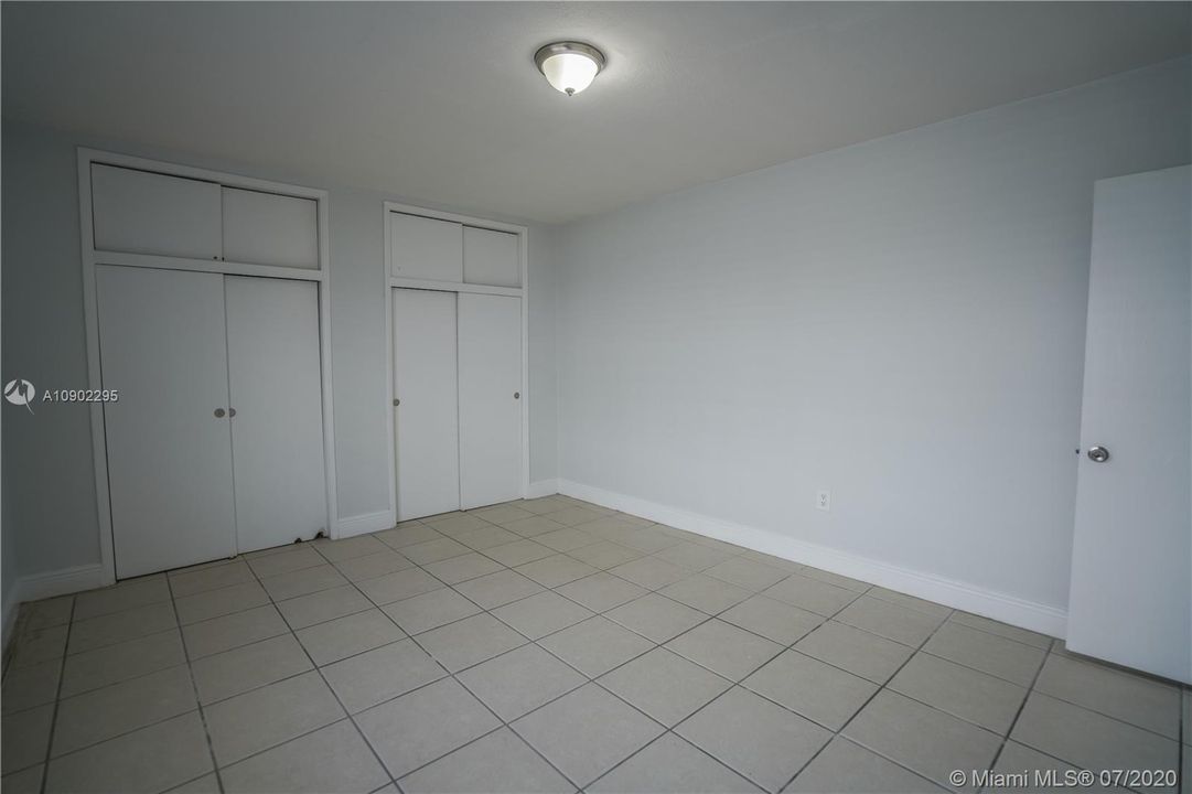 Recently Rented: $1,375 (1 beds, 1 baths, 750 Square Feet)