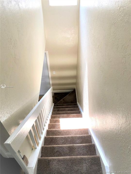 Vendido Recientemente: $161,120 (2 camas, 1 baños, 1020 Pies cuadrados)
