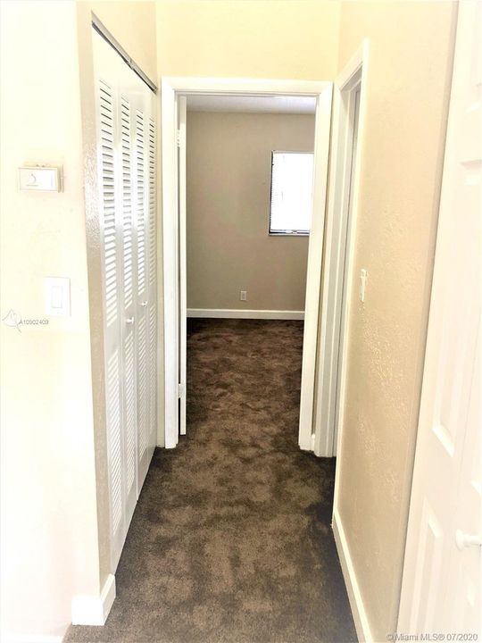 Vendido Recientemente: $161,120 (2 camas, 1 baños, 1020 Pies cuadrados)