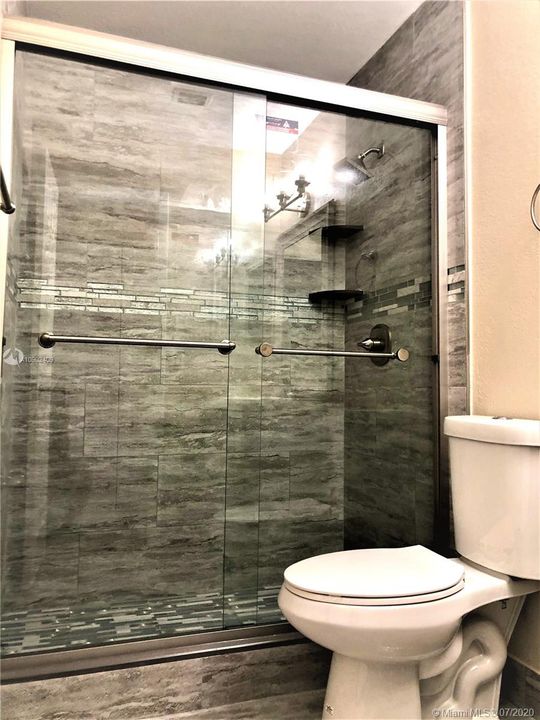 Vendido Recientemente: $161,120 (2 camas, 1 baños, 1020 Pies cuadrados)