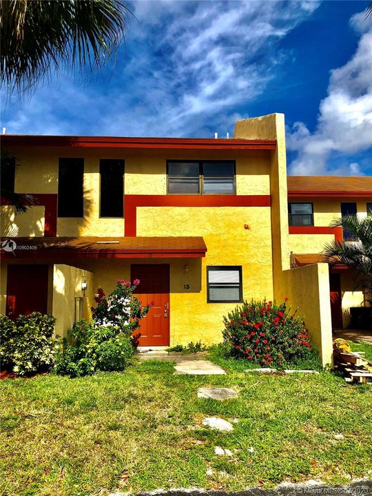 Vendido Recientemente: $161,120 (2 camas, 1 baños, 1020 Pies cuadrados)