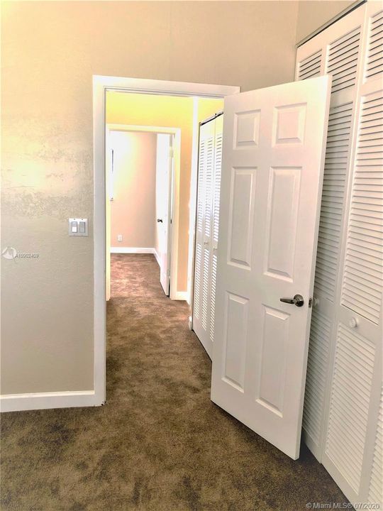 Vendido Recientemente: $161,120 (2 camas, 1 baños, 1020 Pies cuadrados)