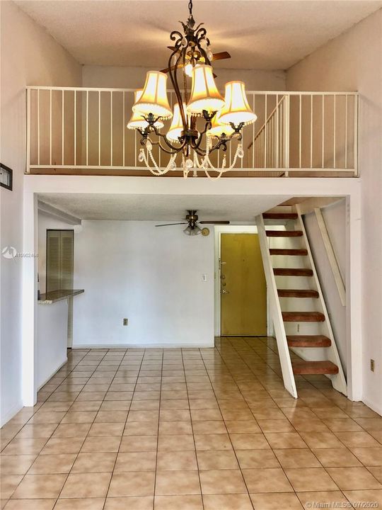 Vendido Recientemente: $210,000 (2 camas, 2 baños, 1000 Pies cuadrados)