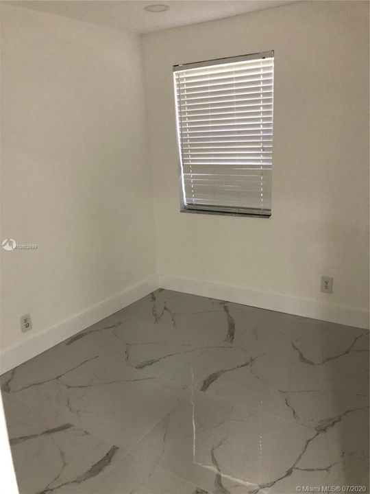 Recently Rented: $2,900 (4 beds, 2 baths, 1482 Square Feet)
