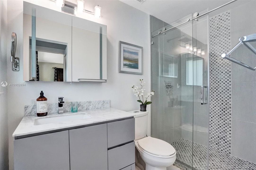 Main bathroom