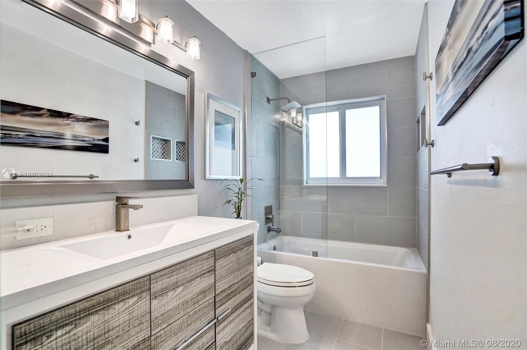Bathroom #2