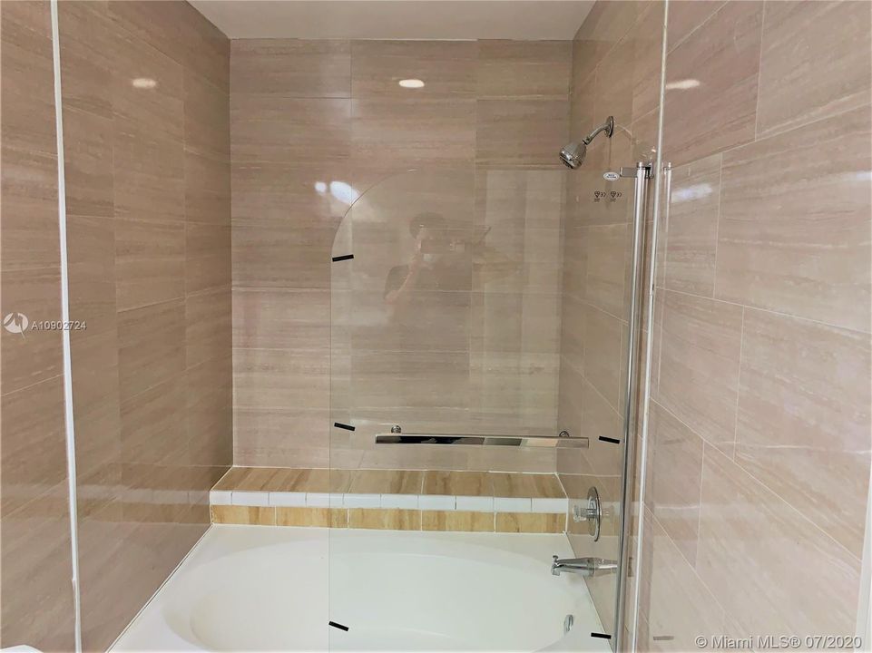 最近售出: $274,000 (3 贝兹, 2 浴室, 1438 平方英尺)