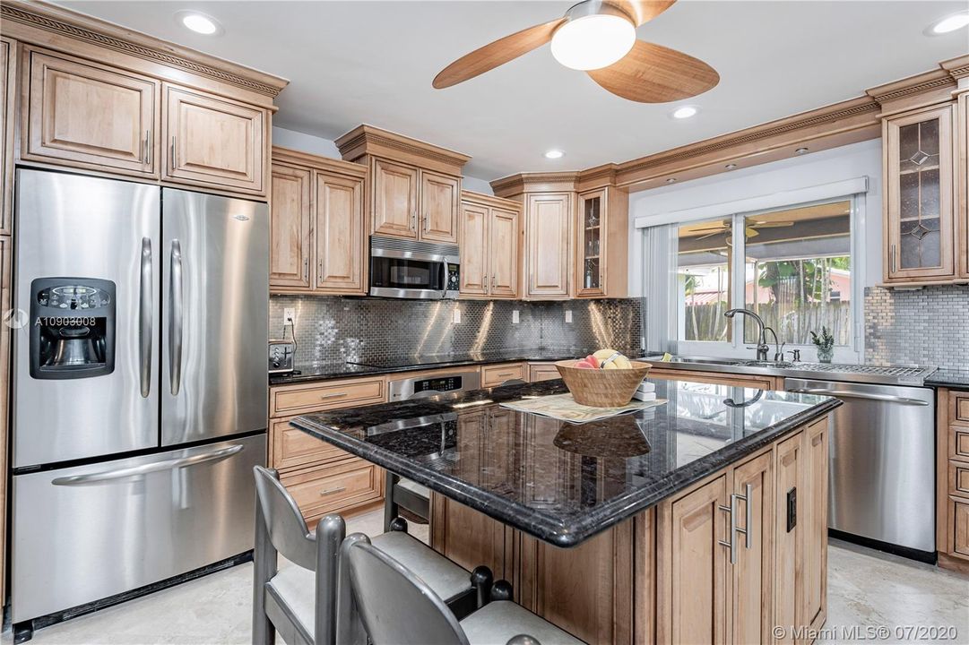 Recently Sold: $695,000 (4 beds, 3 baths, 0 Square Feet)