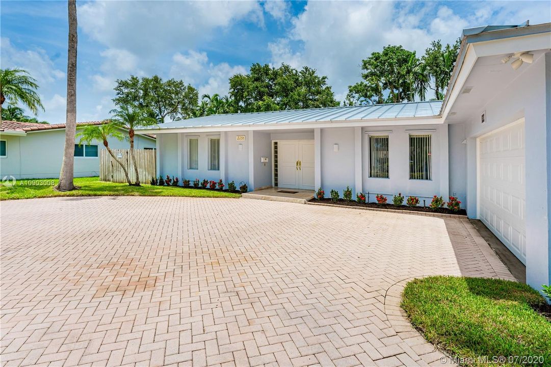 Recently Sold: $695,000 (4 beds, 3 baths, 0 Square Feet)