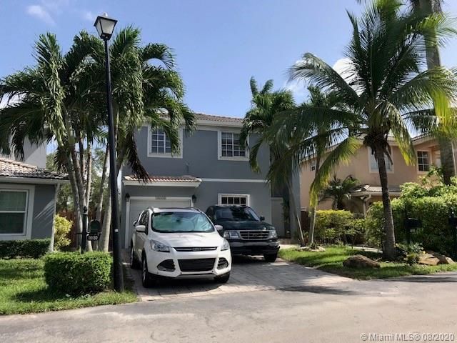 Vendido Recientemente: $429,000 (5 camas, 3 baños, 2857 Pies cuadrados)