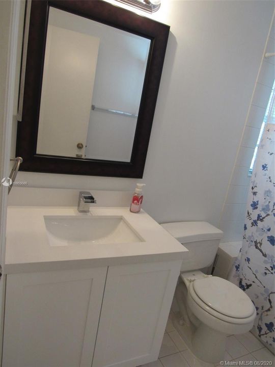 Recently Rented: $2,650 (3 beds, 2 baths, 1632 Square Feet)