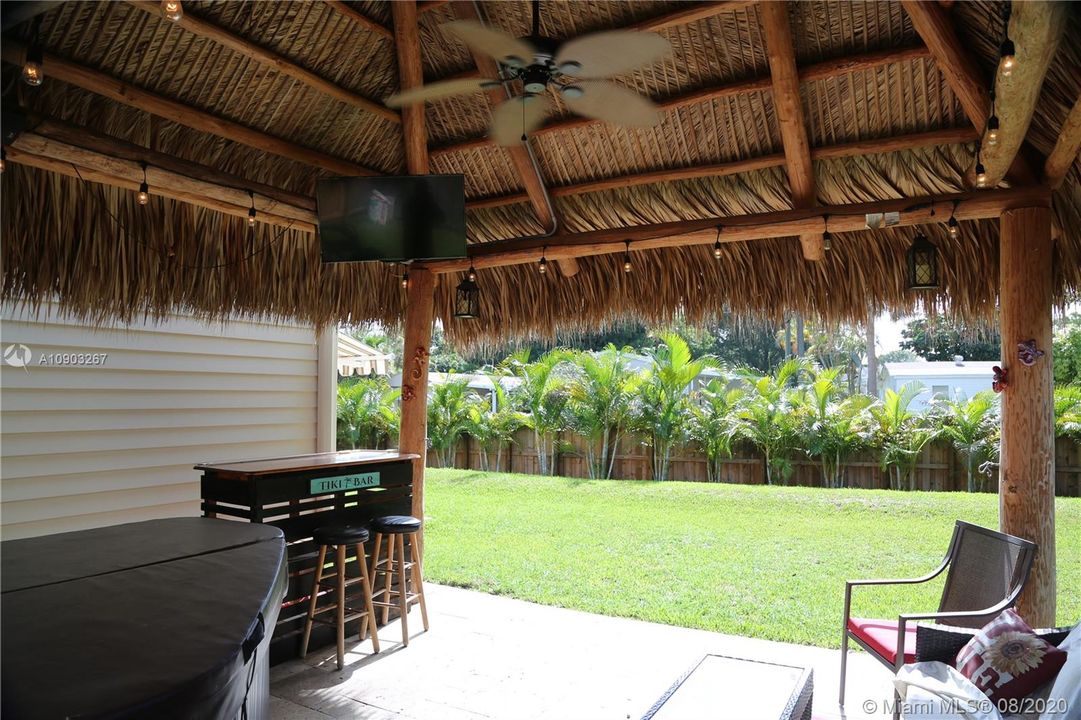 Tiki bar (inside)