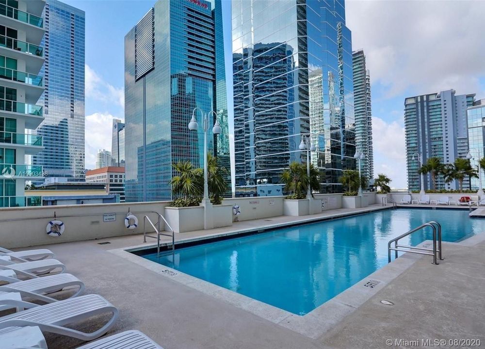 Vendido Recientemente: $217,500 (0 camas, 1 baños, 425 Pies cuadrados)