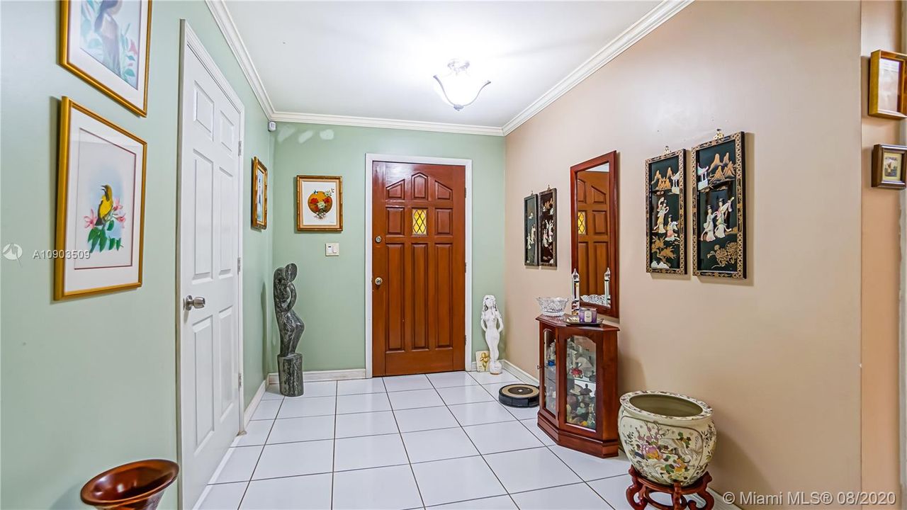 Vendido Recientemente: $525,000 (4 camas, 2 baños, 1887 Pies cuadrados)