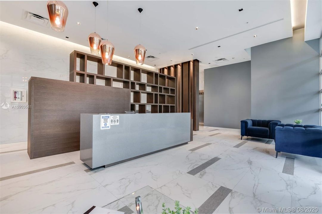 Recently Rented: $3,400 (2 beds, 2 baths, 1463 Square Feet)