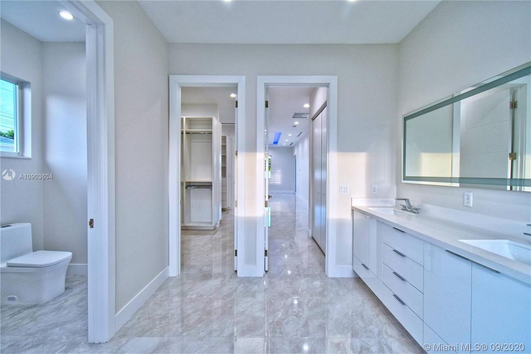 Vendido Recientemente: $1,295,000 (5 camas, 5 baños, 0 Pies cuadrados)
