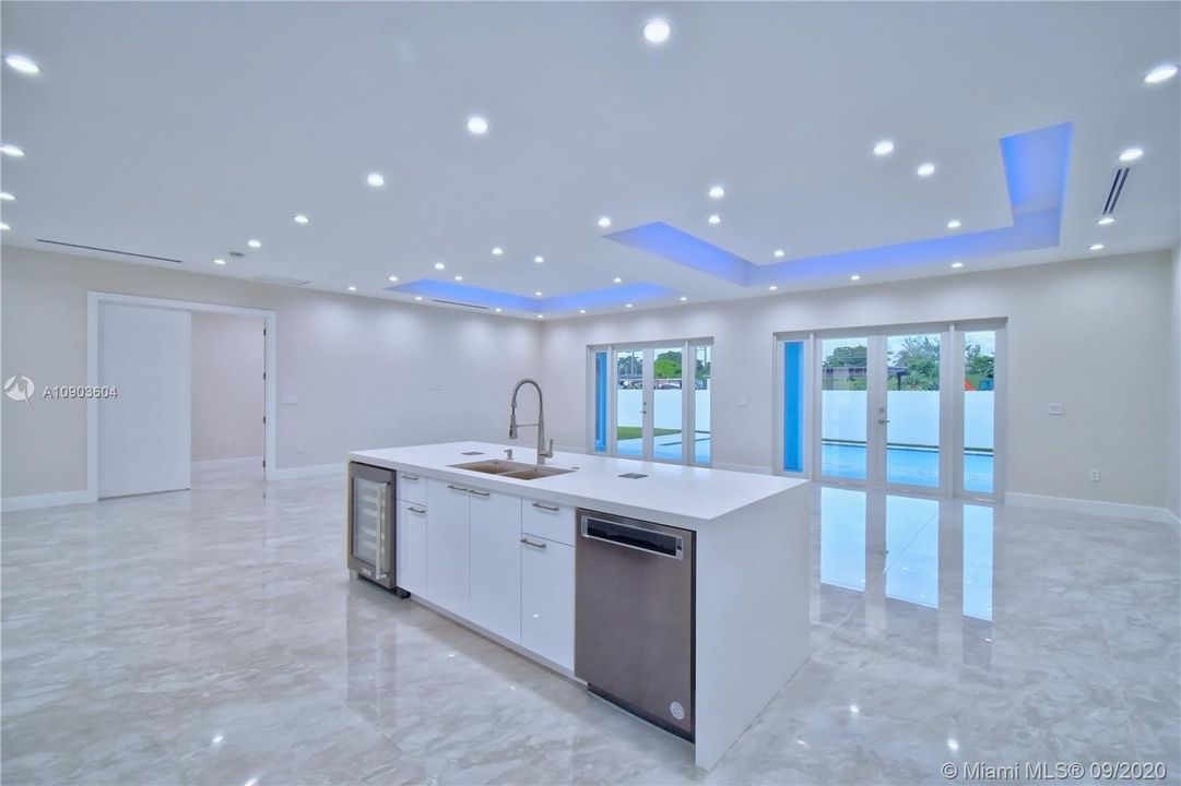 Vendido Recientemente: $1,295,000 (5 camas, 5 baños, 0 Pies cuadrados)