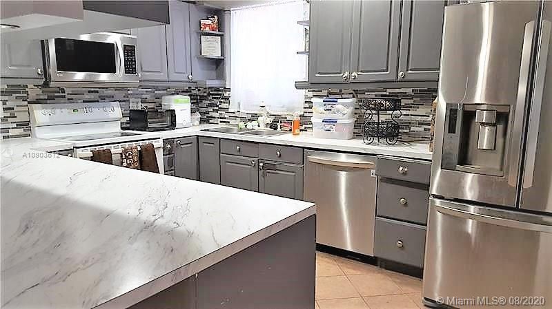Недавно арендовано: $2,400 (4 спален, 2 ванн, 1448 Квадратных фут)