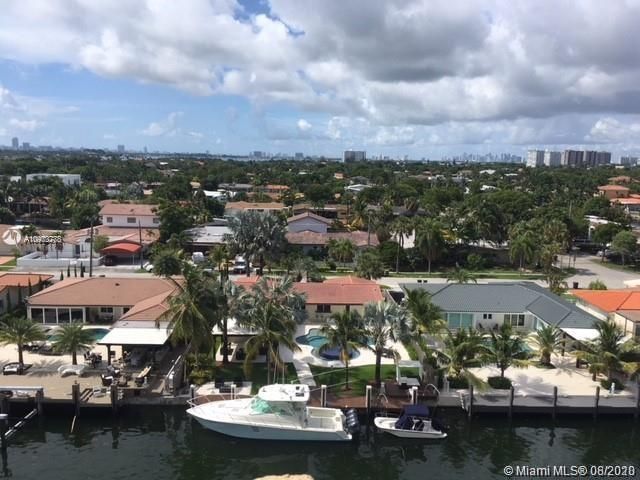 Recently Rented: $1,290 (1 beds, 1 baths, 723 Square Feet)