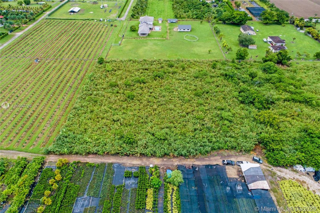 最近售出: $179,900 (2.57 acres)