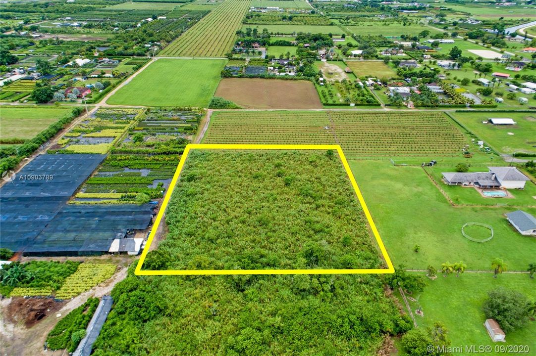 最近售出: $179,900 (2.57 acres)