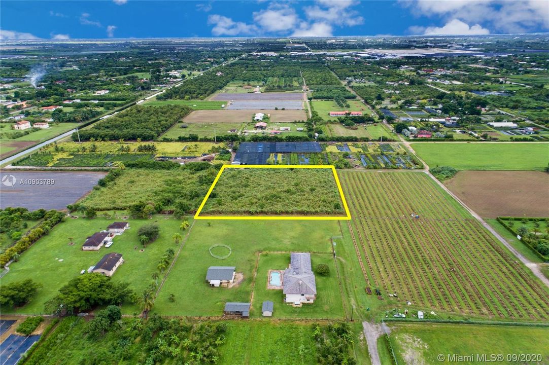 最近售出: $179,900 (2.57 acres)