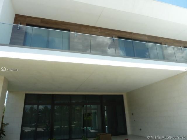 UPGRADE GLASS BALCONY RALLING  TEMPERED GLASS AND ALUMINIUM, COMPARE WITH OTHER HOUSE