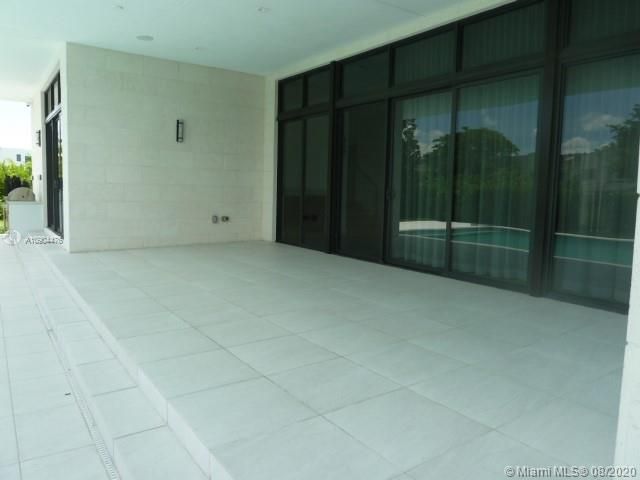 最近租的: $9,300 (5 贝兹, 6 浴室, 4301 平方英尺)