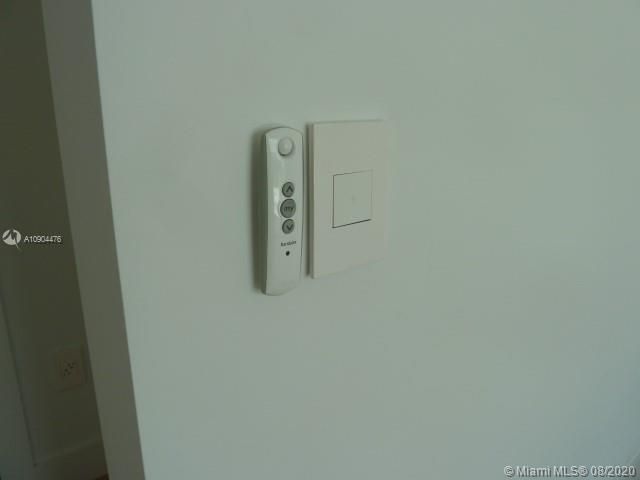 CONTROL FOR THE SHADES