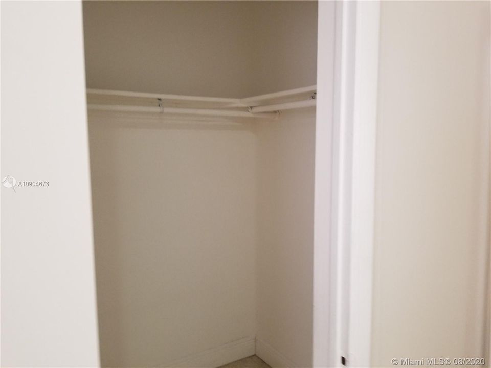 Recientemente alquilado: $2,200 (3 camas, 2 baños, 1444 Pies cuadrados)