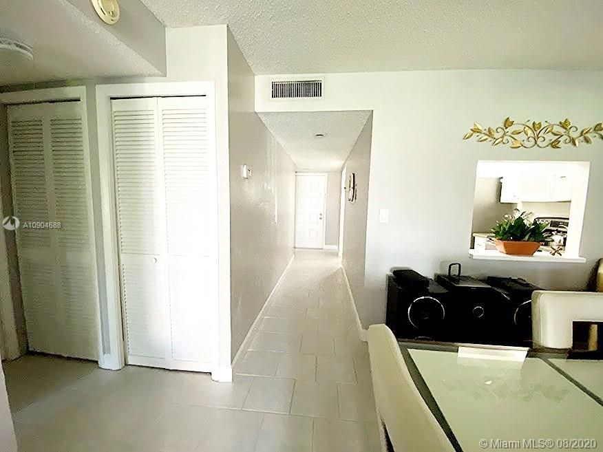 Vendido Recientemente: $220,000 (3 camas, 2 baños, 1228 Pies cuadrados)