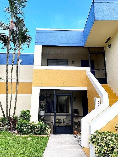 Vendido Recientemente: $220,000 (3 camas, 2 baños, 1228 Pies cuadrados)
