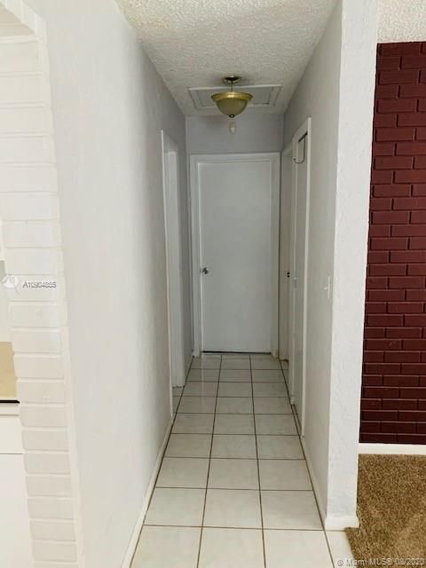 Недавно продано: $195,000 (2 спален, 1 ванн, 726 Квадратных фут)