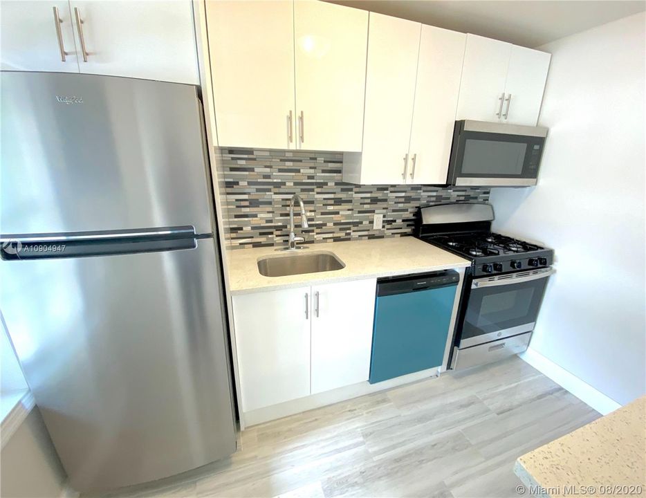 Recently Rented: $1,450 (1 beds, 1 baths, 0 Square Feet)