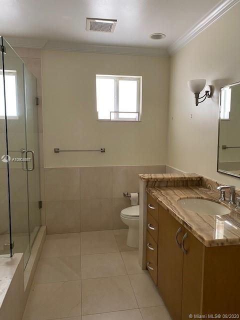 Недавно арендовано: $4,500 (4 спален, 4 ванн, 2795 Квадратных фут)