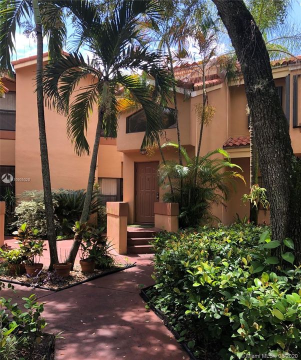 Vendido Recientemente: $235,000 (2 camas, 1 baños, 950 Pies cuadrados)