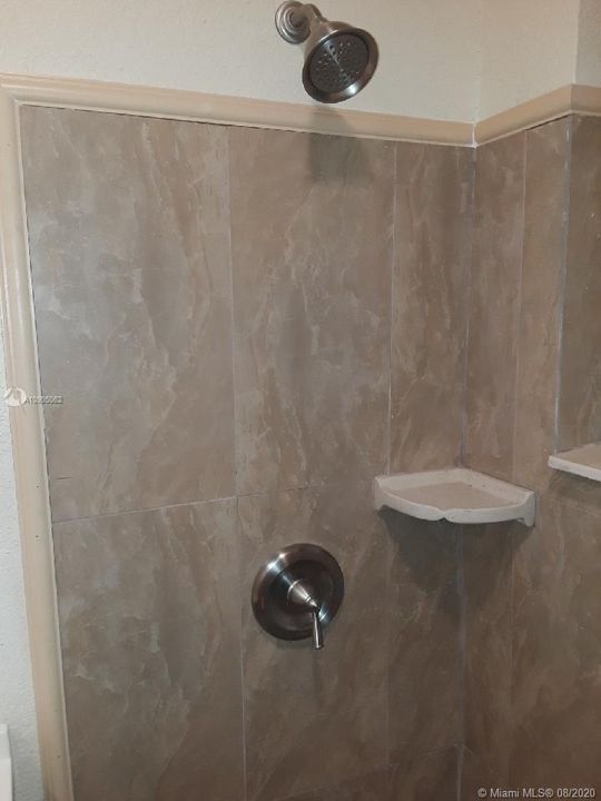 Vendido Recientemente: $799,999 (0 camas, 0 baños, 2878 Pies cuadrados)