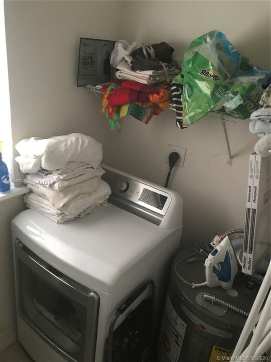 Vendido Recientemente: $375,000 (3 camas, 2 baños, 1154 Pies cuadrados)