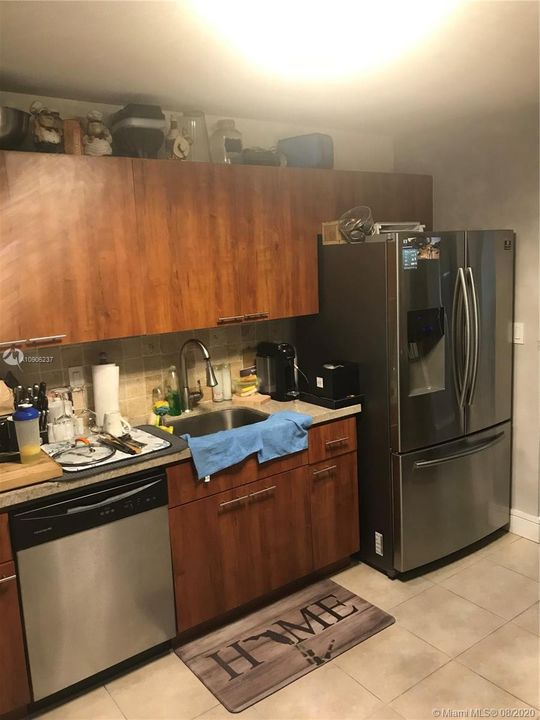 Vendido Recientemente: $375,000 (3 camas, 2 baños, 1154 Pies cuadrados)