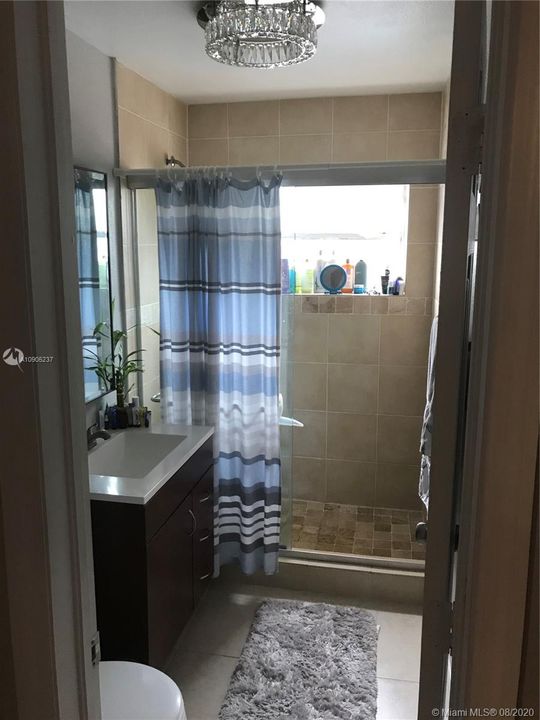 Vendido Recientemente: $375,000 (3 camas, 2 baños, 1154 Pies cuadrados)