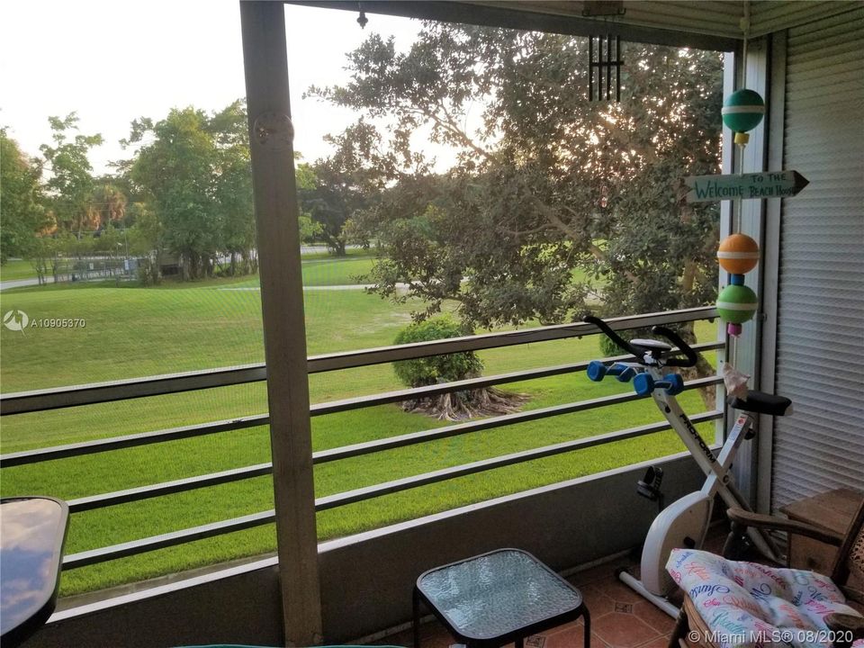 Recently Sold: $122,000 (2 beds, 2 baths, 1180 Square Feet)