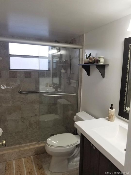 Recently Sold: $122,000 (2 beds, 2 baths, 1180 Square Feet)