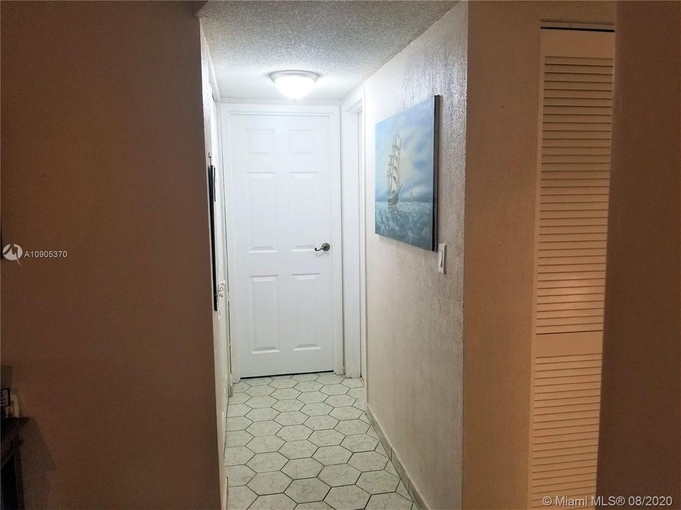 Recently Sold: $122,000 (2 beds, 2 baths, 1180 Square Feet)