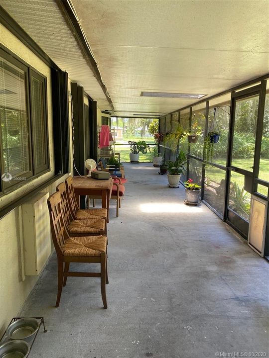 Recently Sold: $239,900 (3 beds, 2 baths, 1720 Square Feet)