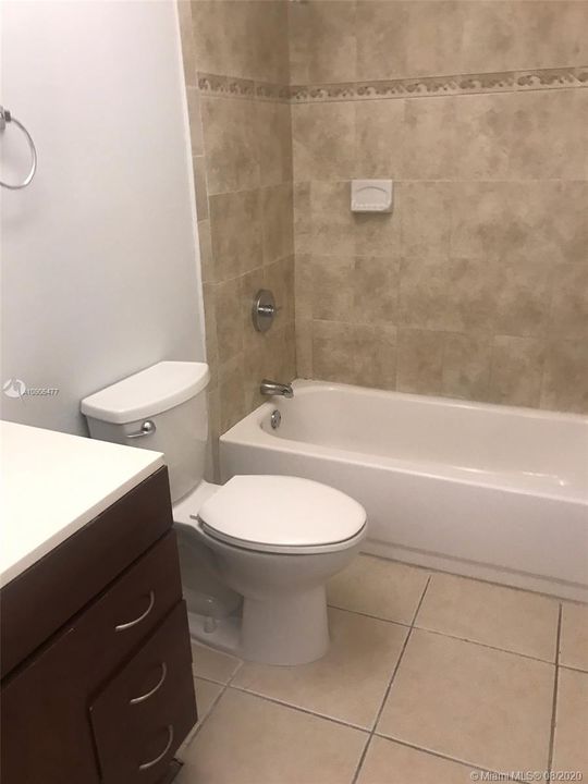 Recently Sold: $129,000 (1 beds, 1 baths, 685 Square Feet)