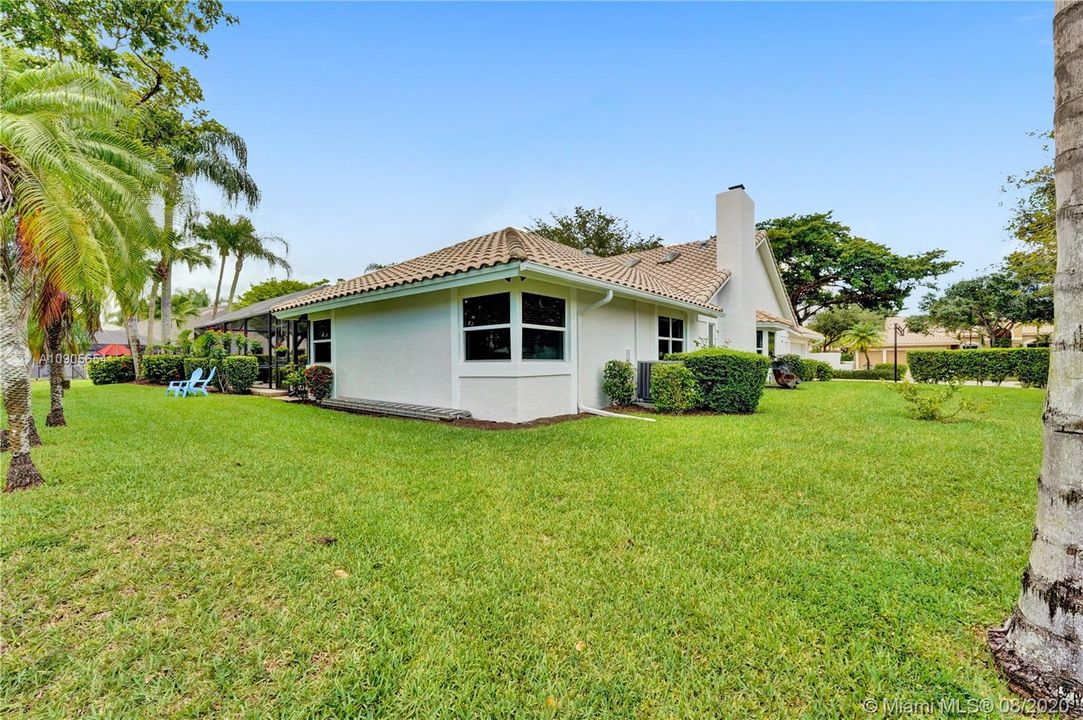 Recently Sold: $634,800 (5 beds, 3 baths, 2965 Square Feet)